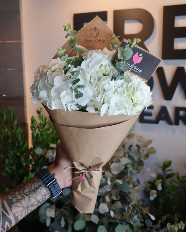 Hydrangea Mist | Simple Bouquet