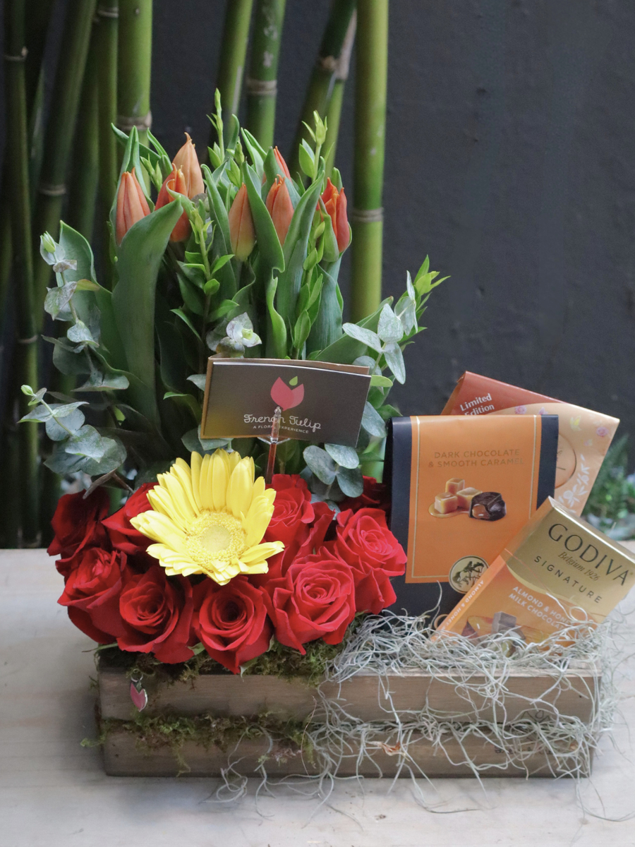 Delicious Surprise Giftbox