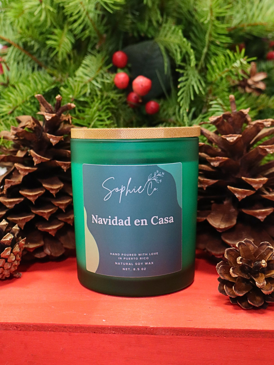 Navidad en Casa | Soy Wax Candle | Holiday Candle | Ready-to-Gift