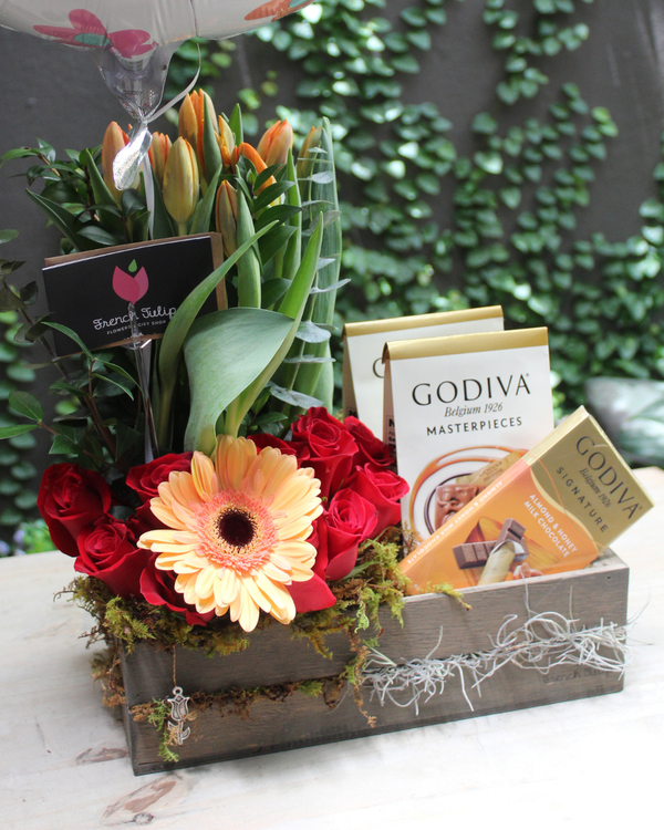 Delicious Surprise Giftbox