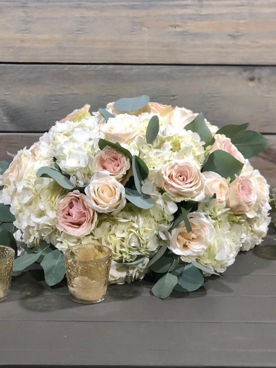 An Elegant Affair - Low Centerpiece