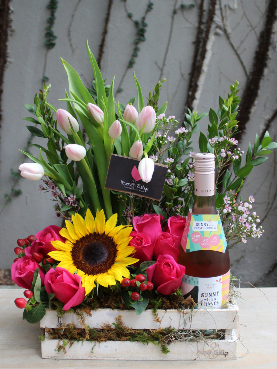 Summer Blooms with Free Bottle